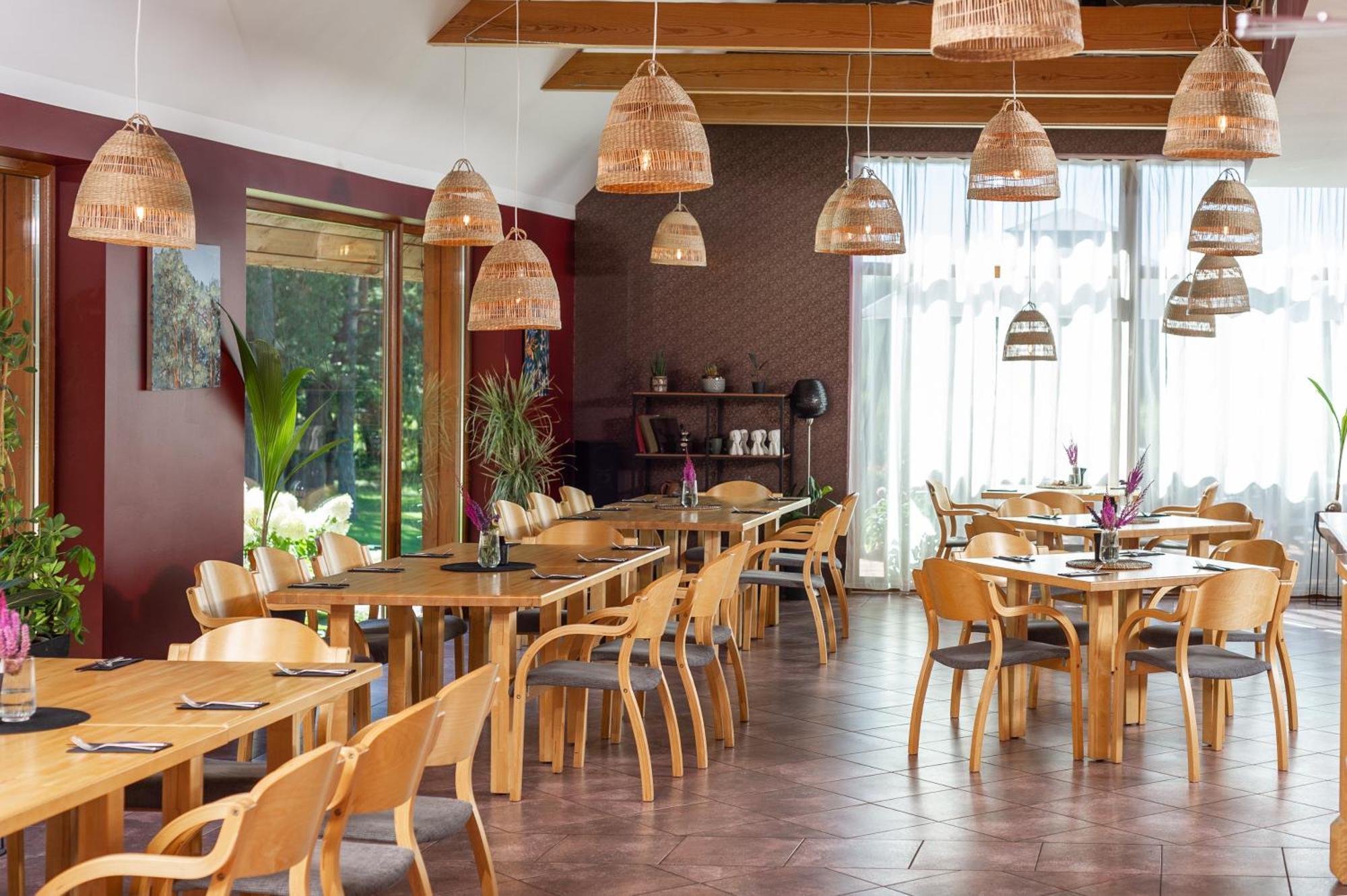 Abzali Hotel And Restaurant With Self Check-In Ādaži 外观 照片